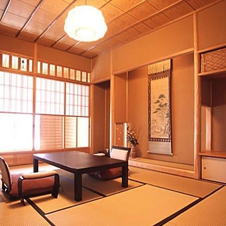 Hotel Fukiya Yugawara Esterno foto