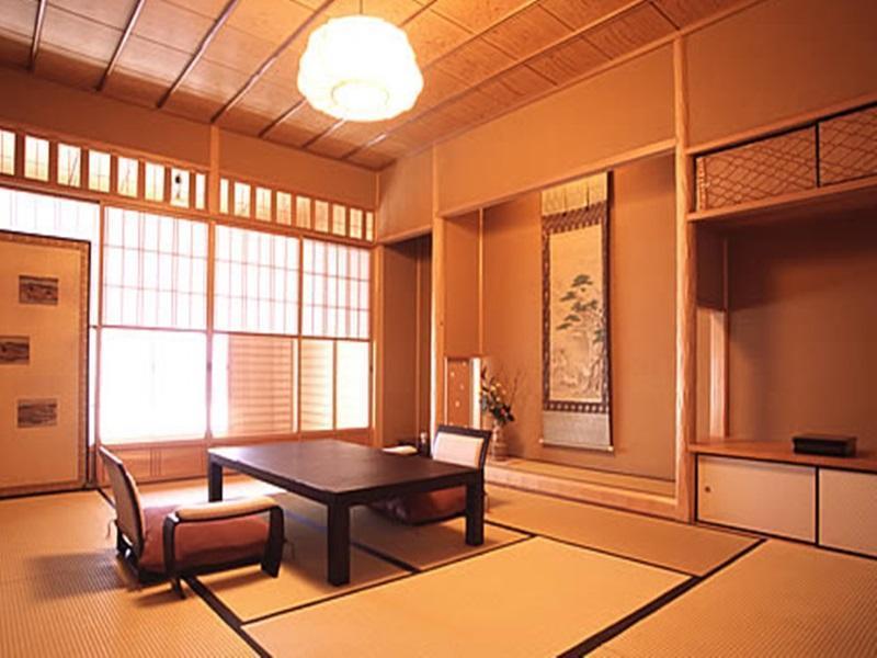 Hotel Fukiya Yugawara Esterno foto